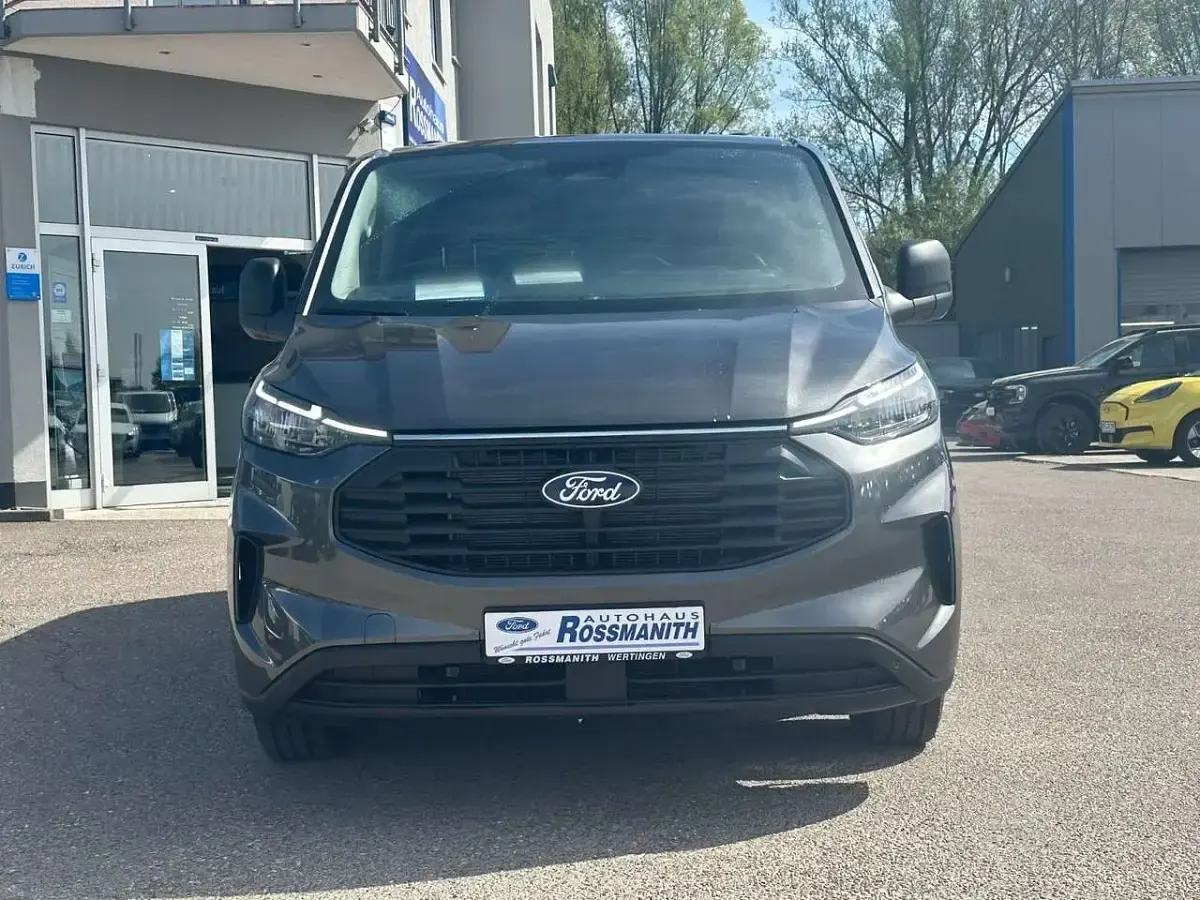Neu Ford Transit Custom Trend 136 PS (100 kW) 2026 Grau Van / Kleinbus
