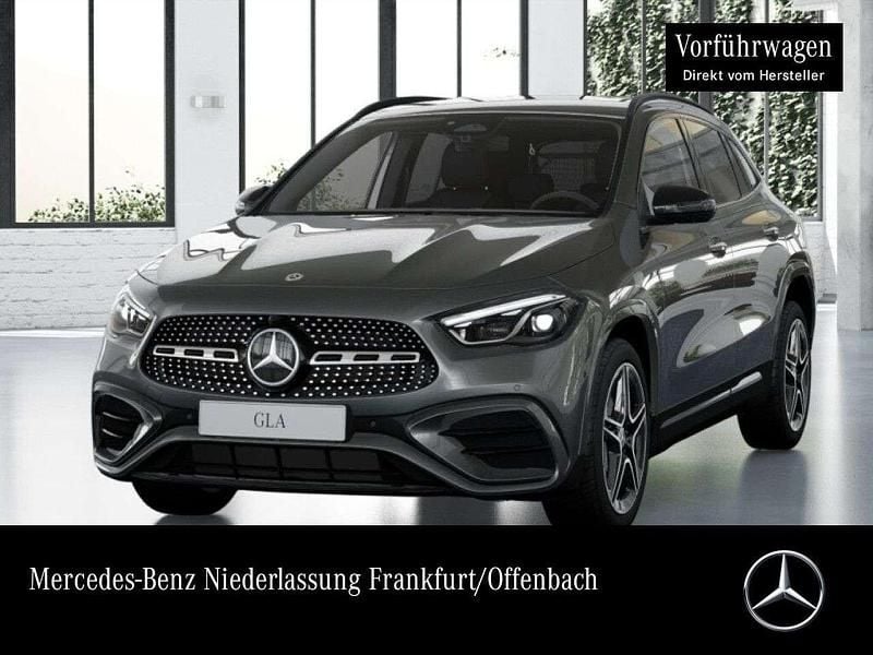 Gebraucht Mercedes GLA200 AMG line 163 PS (119 kW) 2024 Mountaingrau SUV