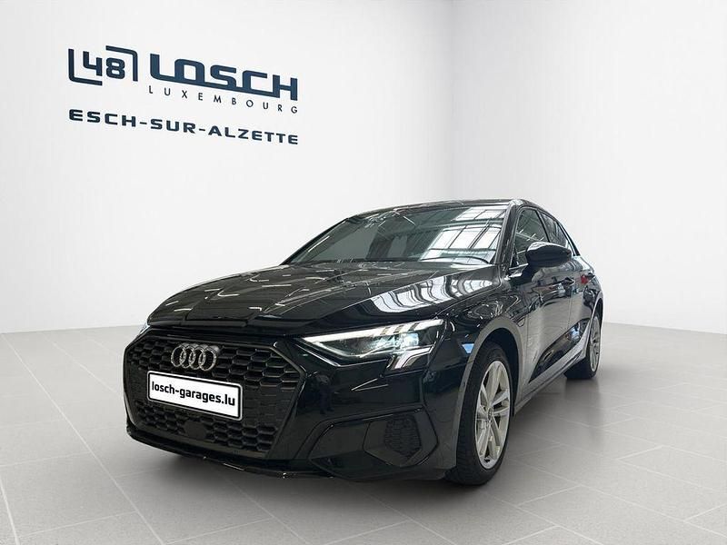 Gebraucht Audi A3 Sport 150 PS (110 kW) 2024 Schwarz Van / Kleinbus