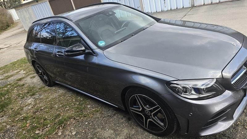 Gebraucht Mercedes C300 AMG 258 PS (189 kW) 2018 Silber Kombi