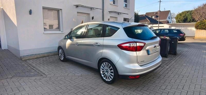 Gebraucht Ford C-MAX 140 PS (102 kW) 2012 Silber Van / Kleinbus