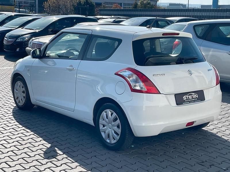 Gebraucht Suzuki Swift Sport 94 PS (69 kW) 2011 Weiß Kleinwagen