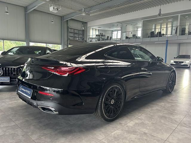 Gebraucht Mercedes 200 Advanced Plus 204 PS (150 kW) 2024 Obsidianschwarz metallic (metallic) Coupé