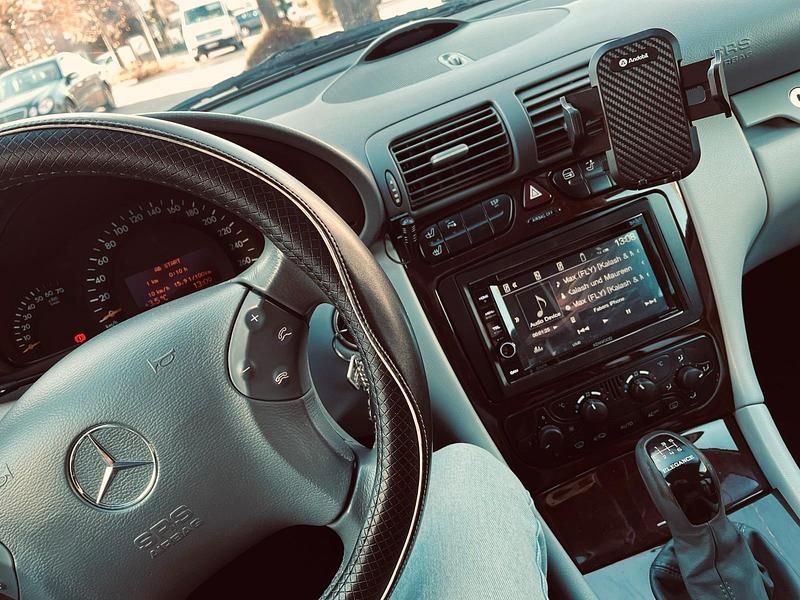 Gebraucht Mercedes C240 170 PS (125 kW) 2002 Silber Limousine