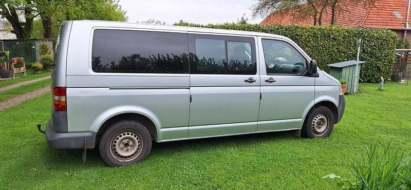 Silber Gebraucht 2010 VW T5 Van | 10.000 € - Bild 1/4
