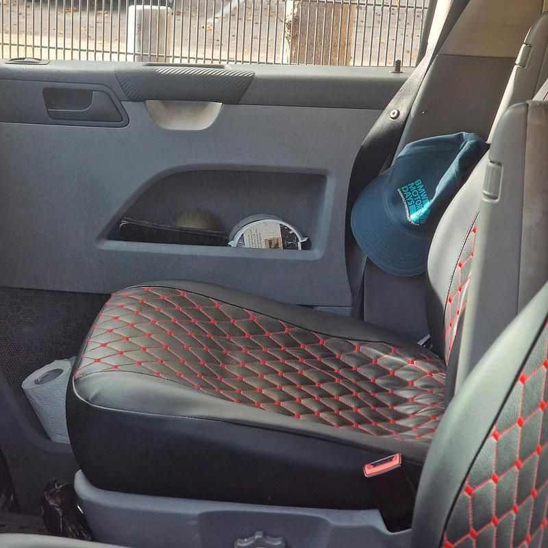 Gebraucht VW T5 131 PS (96 kW) 2005 Rot Van