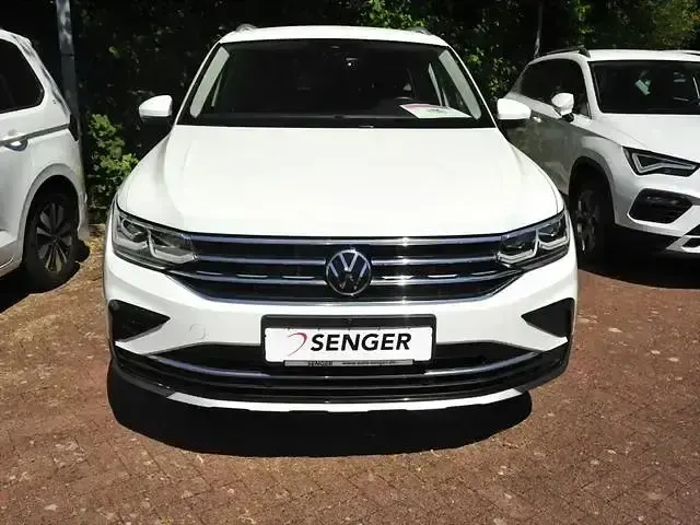 Gebraucht VW Tiguan Elegance 150 PS (110 kW) 2023 Weiß SUV