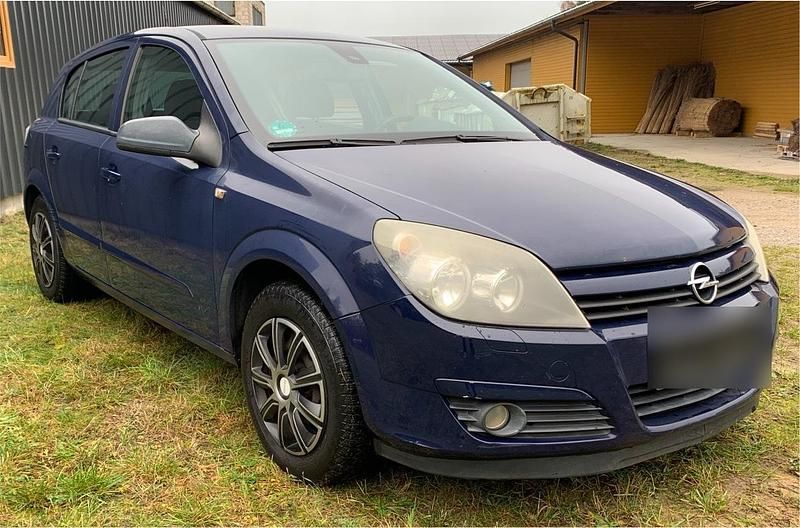 Blau Gebraucht 2004 Opel Astra Limousine | 500 € (Superpreis) - Bild 1/4