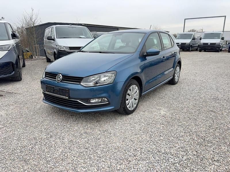 Gebraucht VW Polo Comfortline 90 PS (66 kW) 2017 Blau Limousine