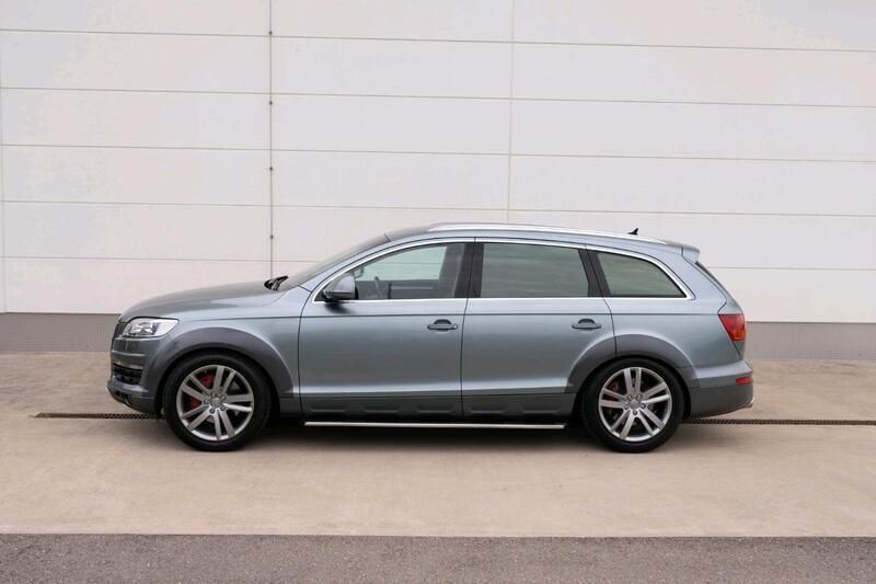 Grau Gebraucht 2007 Audi Q7 SUV | 10.999 € (Teuer) - Bild 1/4