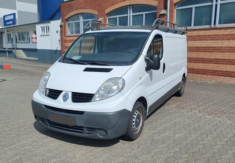 Weiß Gebraucht 2008 Renault Trafic Van | 7.950 € - Bild 1/4