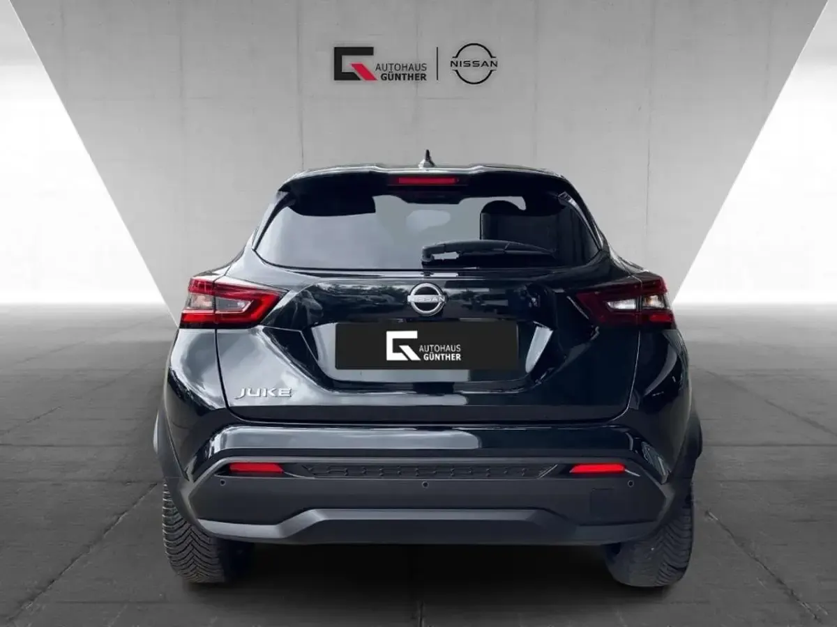 Gebraucht Nissan Juke 360º 114 PS (83 kW) 2025 Pearl black SUV