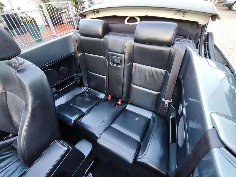 Gebraucht VW New Beetle 116 PS (85 kW) 2006 Platinum grey Kleinwagen