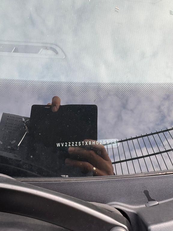 Gebraucht VW Multivan 150 PS (110 kW) 2024 Schwarz Van