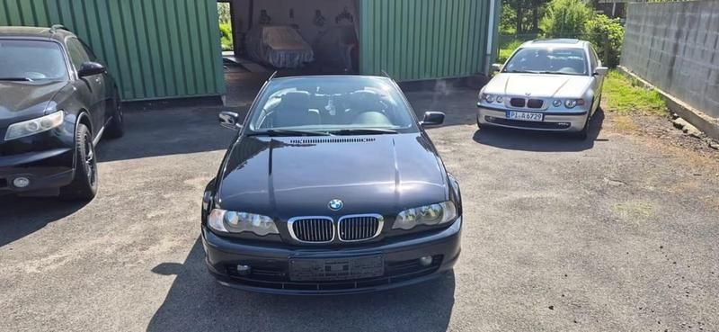Second-hand BMW 330 231 CP (169 kW) 2000 Negru Cabrio