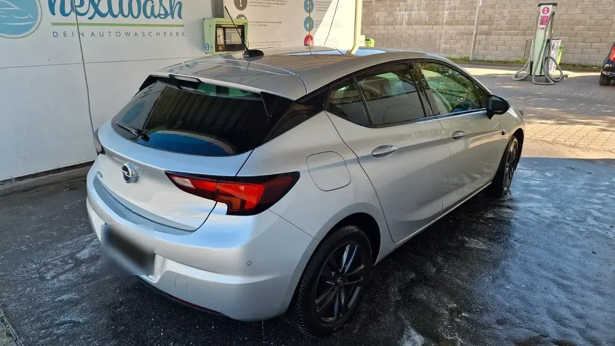 Gebraucht Opel Astra 131 PS (96 kW) 2019 Silber Kleinwagen