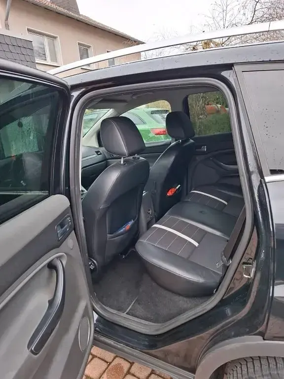Gebraucht Ford Kuga Titanium 163 PS (119 kW) 2011 Schwarz SUV