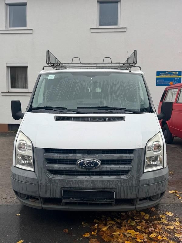 Weiß Gebraucht 2010 Ford Tourneo Van / Kleinbus | 6.999 € (Fairer Preis) - Bild 1/4