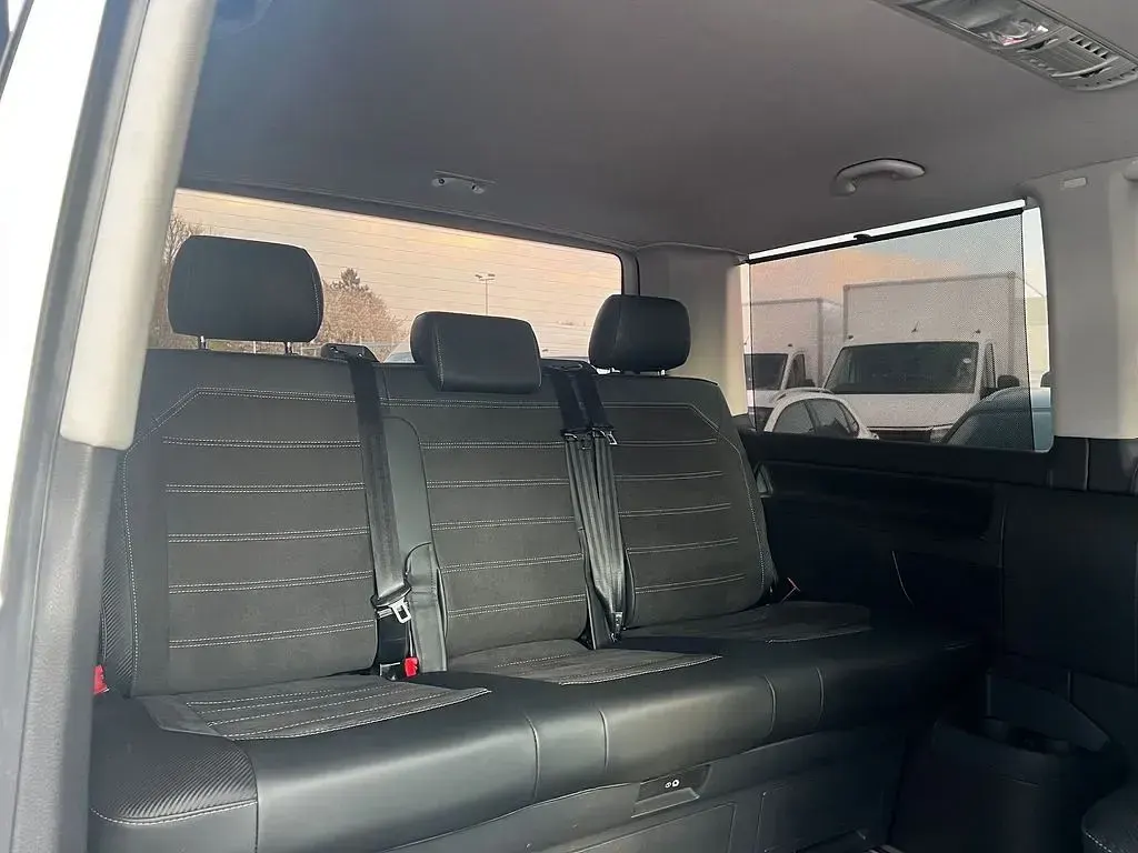 Gebraucht VW Multivan 150 PS (110 kW) 2020 Weiß Van / Kleinbus