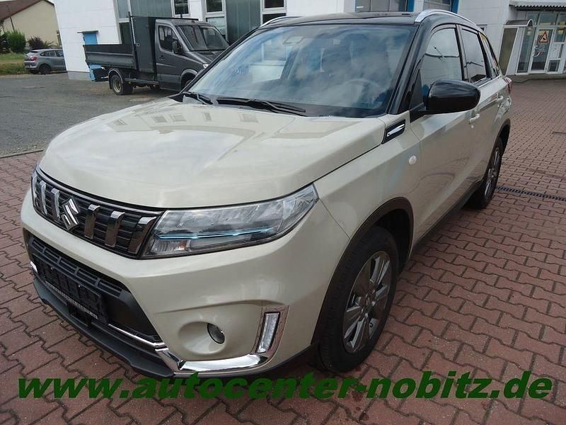 Beige Gebraucht 2022 Suzuki Vitara Comfort SUV | 17.999 € (Fairer Preis) - Bild 1/4