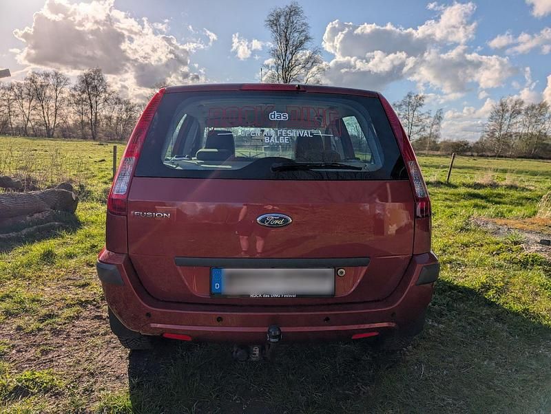 Gebraucht Ford Fusion Style 80 PS (58 kW) 2009 Orange Kleinwagen