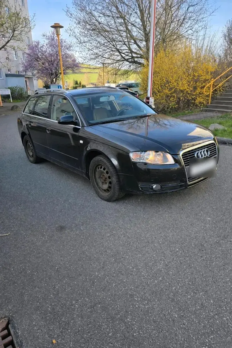 Second-hand Audi A4 140 CP (102 kW) 2006 Negru Break