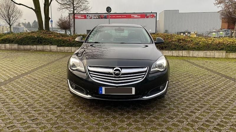 Schwarz Gebraucht 2014 Opel Insignia Edition Limousine | 8.200 € (Fairer Preis) - Bild 1/4