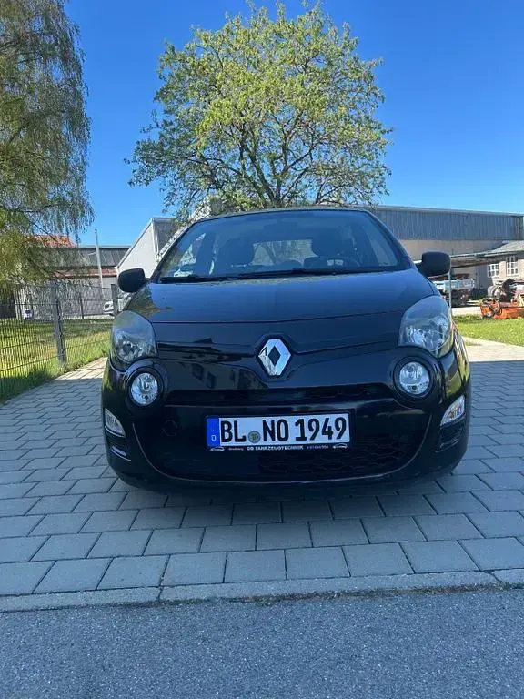 Używany Renault Twingo Dynamique 75 KM (55 kW) 2012 Czarny Hatchback