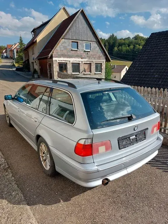 Gebraucht BMW 525 Exclusive 192 PS (141 kW) 2004 Silber Kombi
