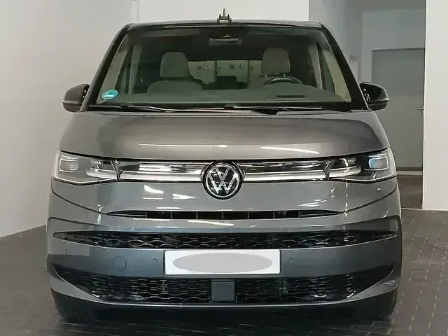 Gebraucht VW Multivan Edition 150 PS (110 kW) 2024 Grau Van / Kleinbus