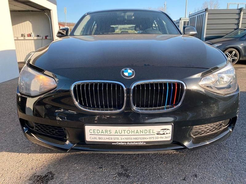 Gebraucht BMW 116 136 PS (100 kW) 2012 Schwarz Kleinwagen