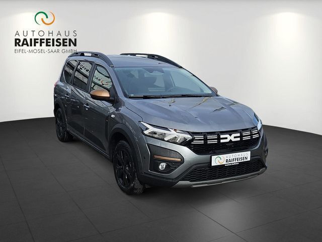 Gebraucht Dacia Jogger Extreme 94 PS (69 kW) 2024 Grau (dolomitgrau (grau)) Van / Kleinbus