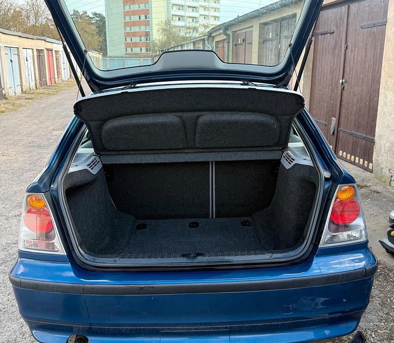 Gebraucht BMW 316 Compact 116 PS (85 kW) 2002 Blau Kleinwagen