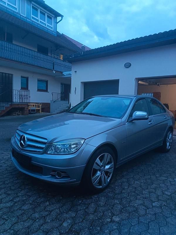 Gebraucht Mercedes C230 204 PS (150 kW) 2007 Silber Limousine