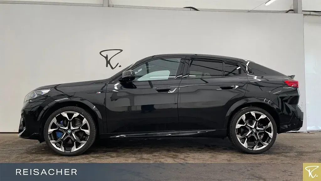 Używany BMW X2 Performance 300 KM (220 kW) 2025 Czarny SUV