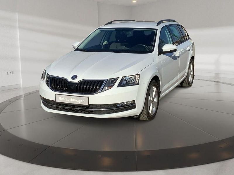 Gebraucht Skoda Octavia Style 116 PS (85 kW) 2019 Weiß Kombi