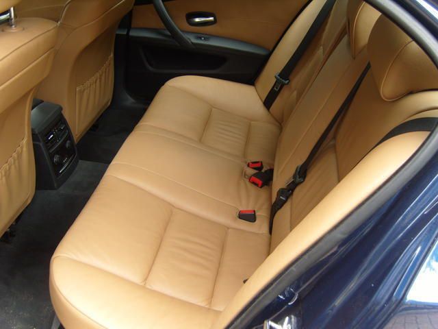 Gebraucht BMW 525 197 PS (144 kW) 2008 Blau metallic Limousine