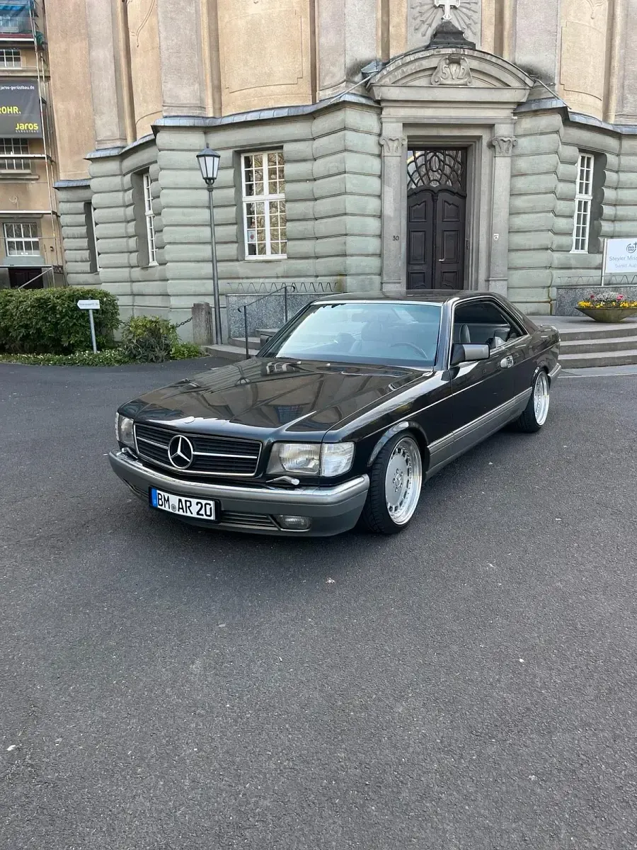 Gebraucht Mercedes 500 252 PS (185 kW) 1988 Schwarz Coupé
