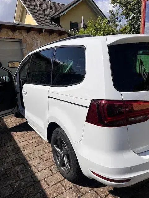 Gebraucht Seat Alhambra Style 150 PS (110 kW) 2018 Weiß Van / Kleinbus