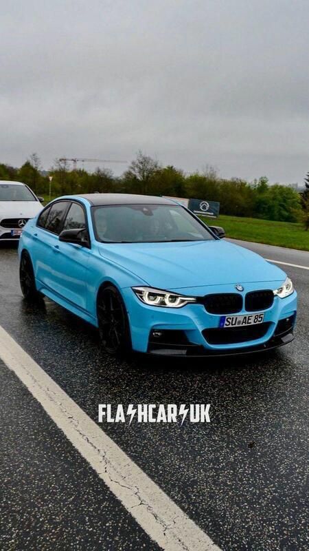 Blau Gebraucht 2018 BMW 330e iPerformance Limousine | 18.000 € - Bild 1/4