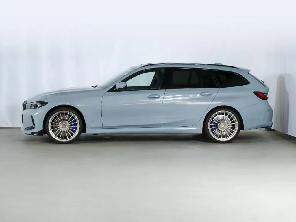 Neu Alpina B3 529 PS (389 kW) 2026 M brooklyn grau Kombi