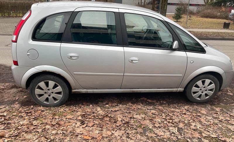 Gebraucht Opel Meriva 74 PS (54 kW) 2003 Silber Van / Kleinbus