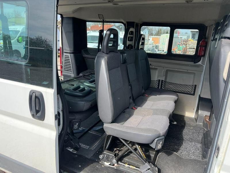 Second-hand Citroën Jumper 110 CP (80 kW) 2012 Argintiu Monovolum