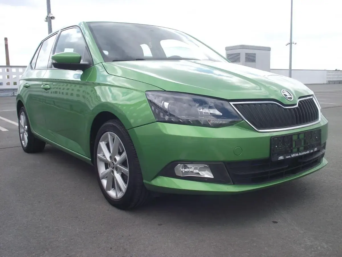 Gebraucht Skoda Fabia Style 110 PS (80 kW) 2015 Grün Kleinwagen