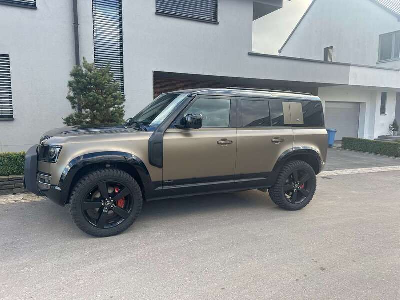 Bronze Gebraucht 2022 Land Rover Defender SUV | 79.900 € (Etwas zu teuer) - Bild 1/4
