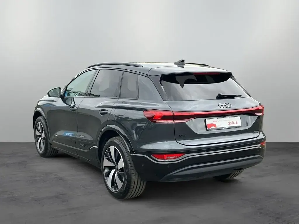 Gebraucht Audi Q6 e-tron Ambiente 185 kW (252 PS) 2025 Manhattangrau metallic SUV