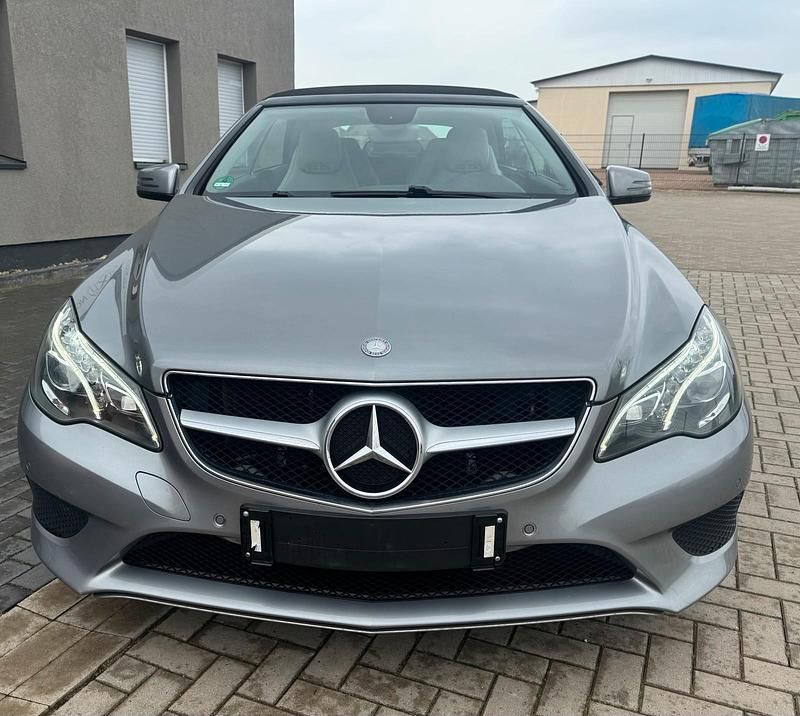Second-hand Mercedes E200 193 CP (141 kW) 2014 Gri Cabrio