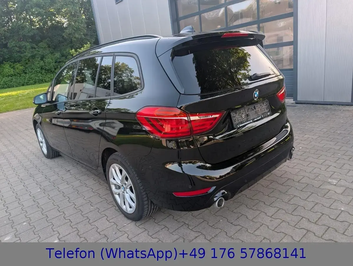 Gebraucht BMW 218 Gran Tourer Advantage 150 PS (110 kW) 2021 Schwarz Van / Kleinbus