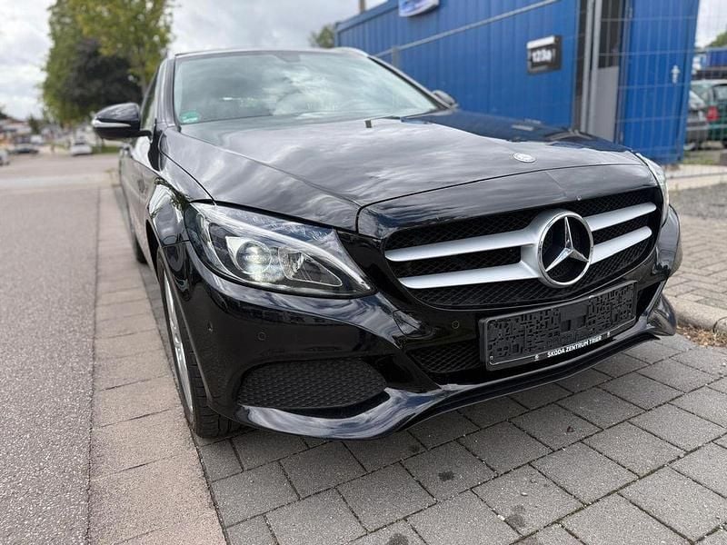 Schwarz Gebraucht 2015 Mercedes C250 Kombi | 13.999 € (Superpreis) - Bild 1/4