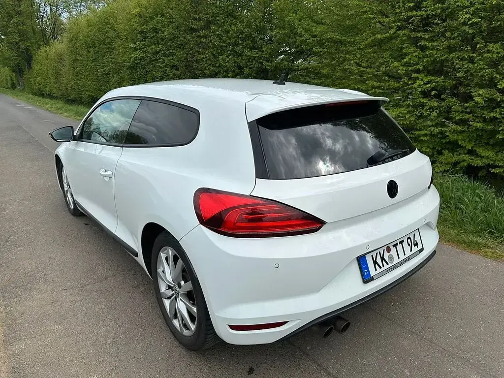 Gebraucht VW Scirocco 179 PS (131 kW) 2014 Weiß Coupé